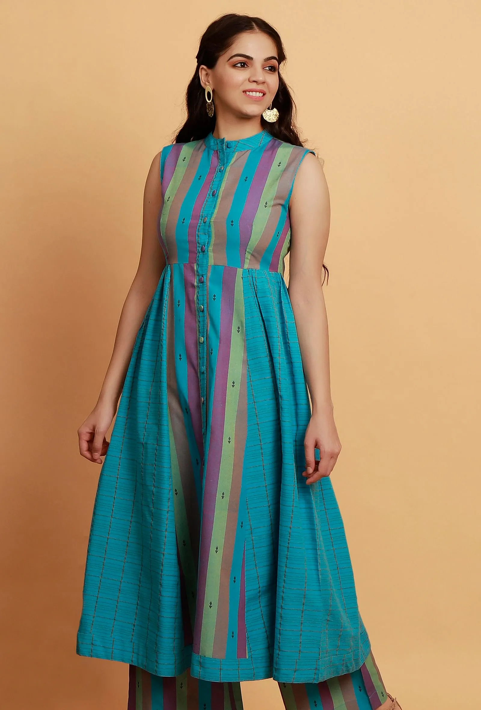 Blue Multicolor Flared Sleeveless Woven Kurta