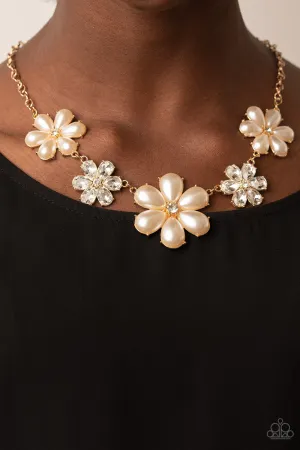 Fiercely Flowering - Gold
Necklace - Paparazzi Accessories