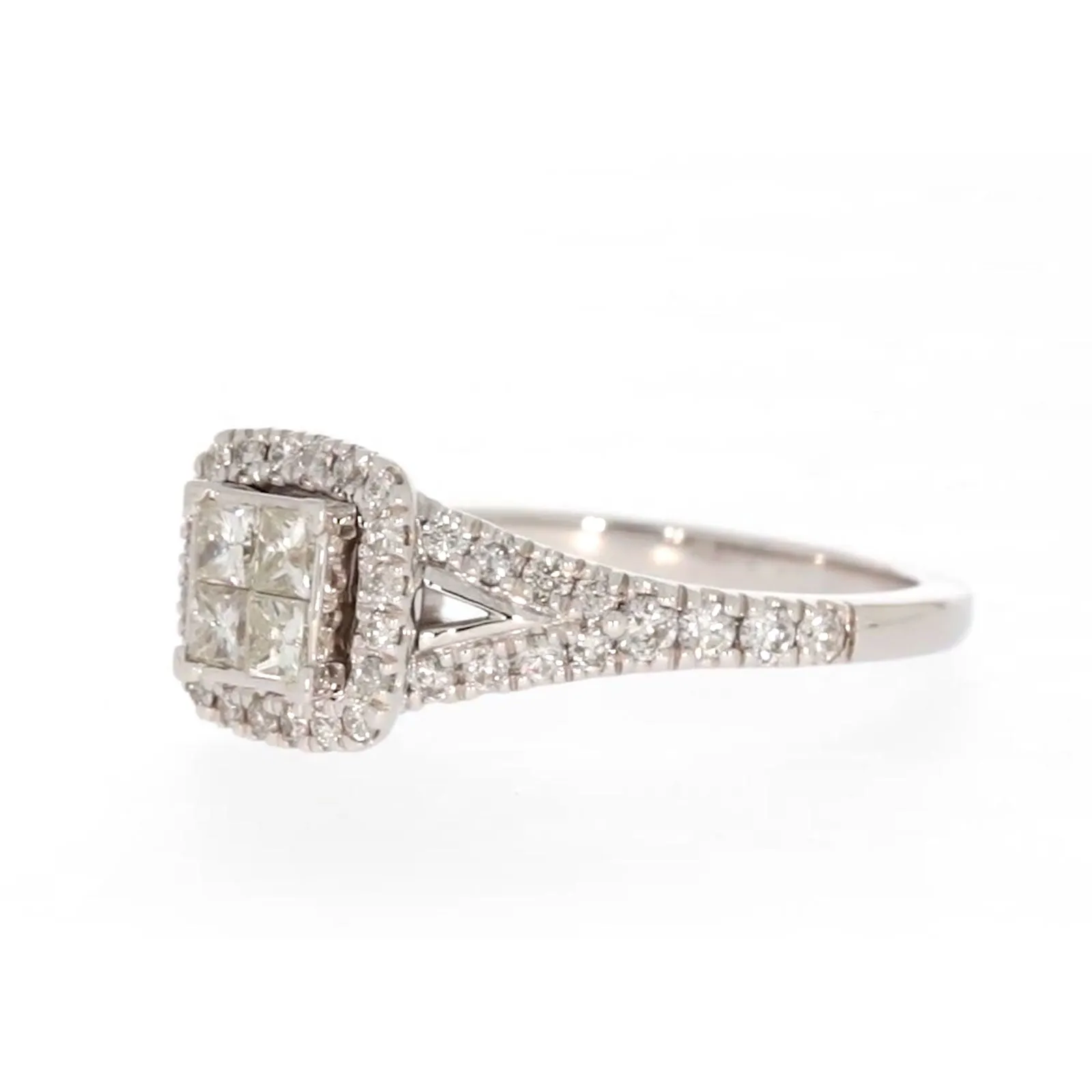 New York 14ct White Gold Princess & Round Brilliant Cut 0.85 Carat tw of Diamonds Ring