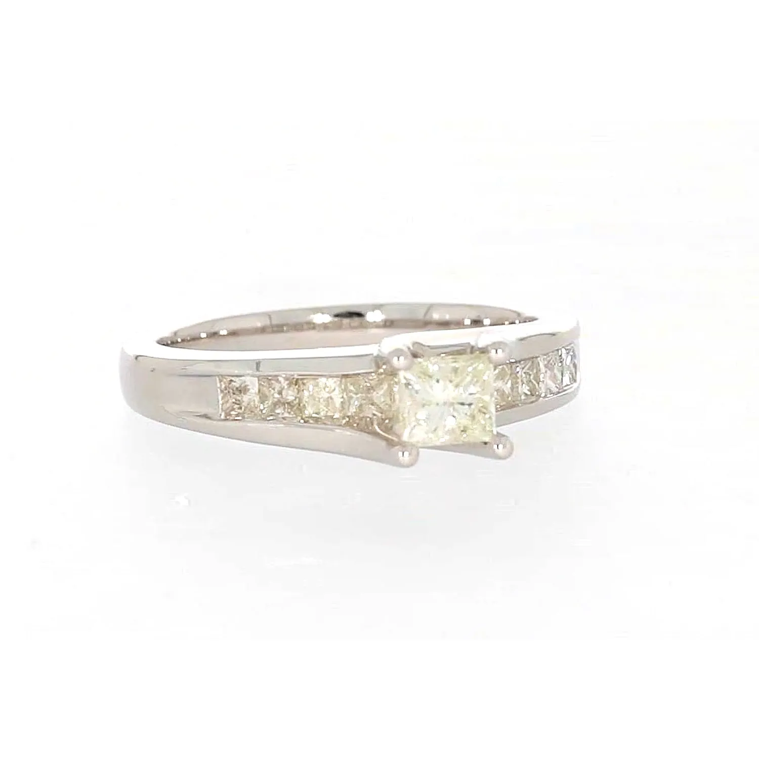 New York 14ct White Gold Princess Cut with 1 CARAT tw of Diamonds Ring