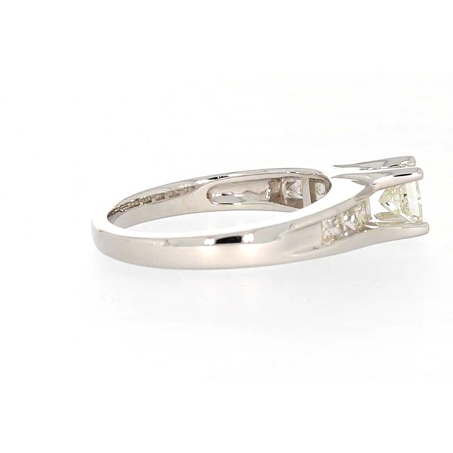 New York 14ct White Gold Princess Cut with 1 CARAT tw of Diamonds Ring